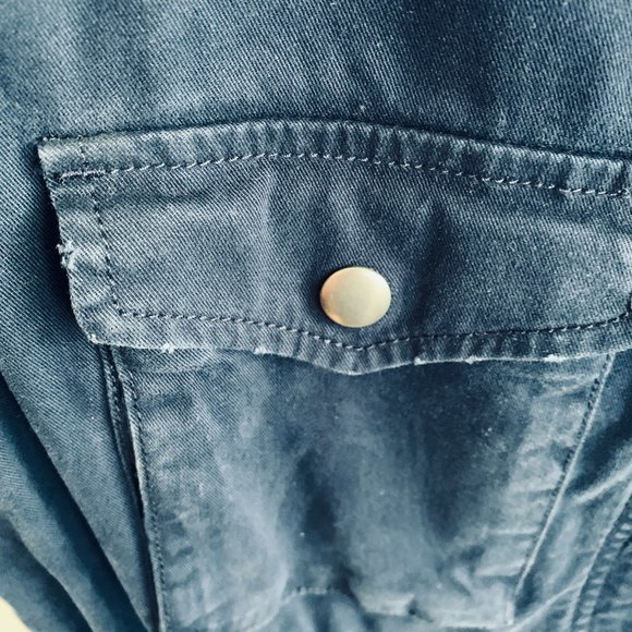 Gap Jacket Womens Distressed Blue Jean Full Zip Size XS - Picture 3 of 9